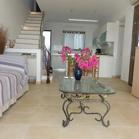 Pefkos Beachfront Villa *