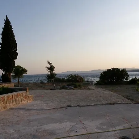 Pefkos Beachfront Villa Pefki