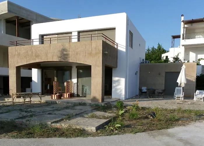 Pefkos Beachfront Villa *