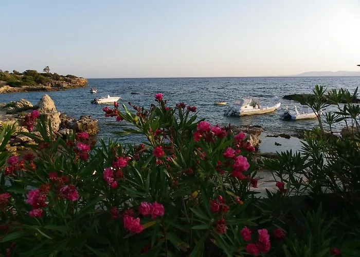 Pefkos Beachfront Βίλα